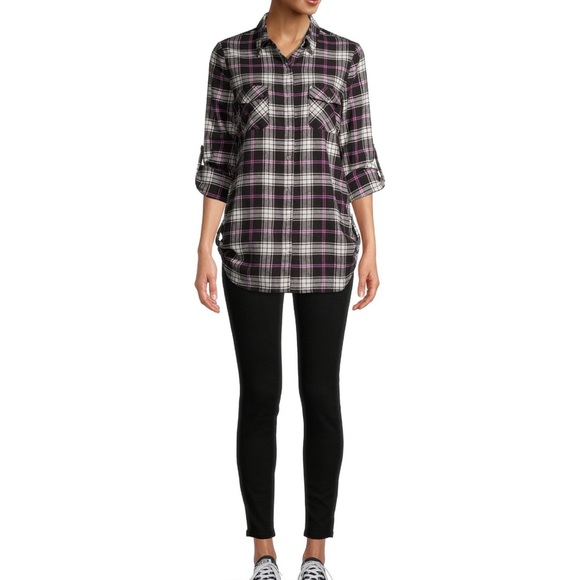 Juniors' Plaid Flannel Shirt - Picture 2 of 6